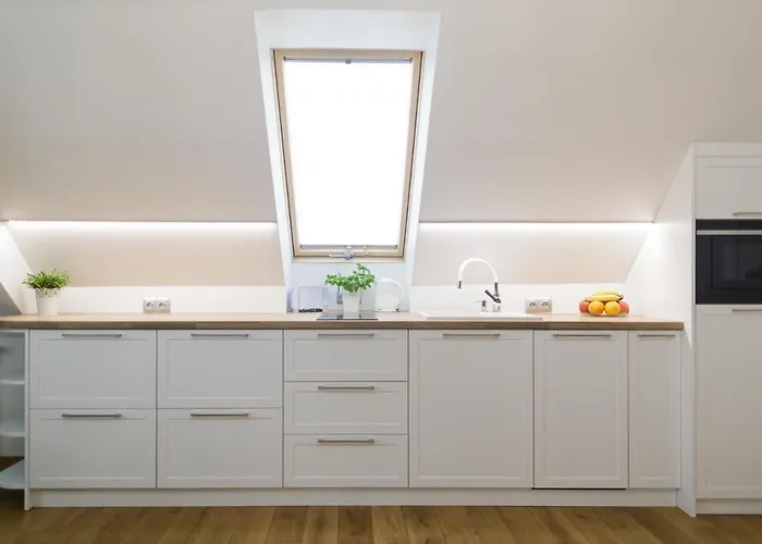 Mountain Bogdanskiego Daire