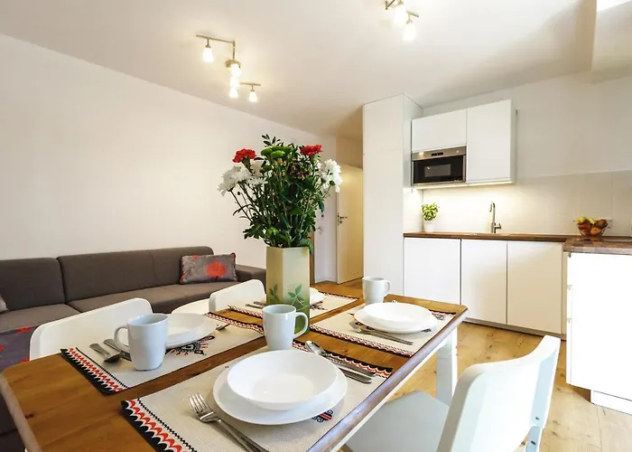 Daire Mountain Bogdanskiego